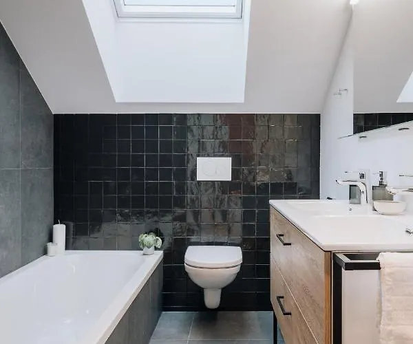 Seehaus Zeppelin Целль-ам-Зеє